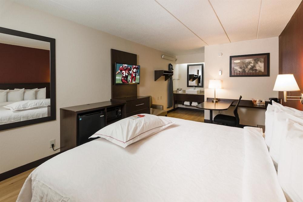 Red Roof Inn Plus+ St. Louis - Forest Park / Hampton Ave. Exterior foto